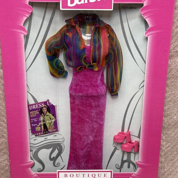 Barbie Fashion Avenue Boutique #18126 Pink Velvet Dress & Sheer Top - Picture 2 of 7